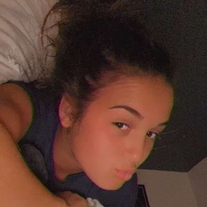 Meet your Posher, Gabriella